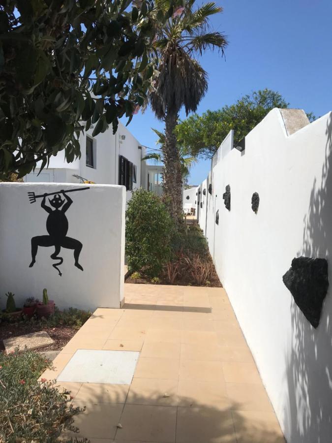 Artsy Casa Timanfaya, Playa Blanca *